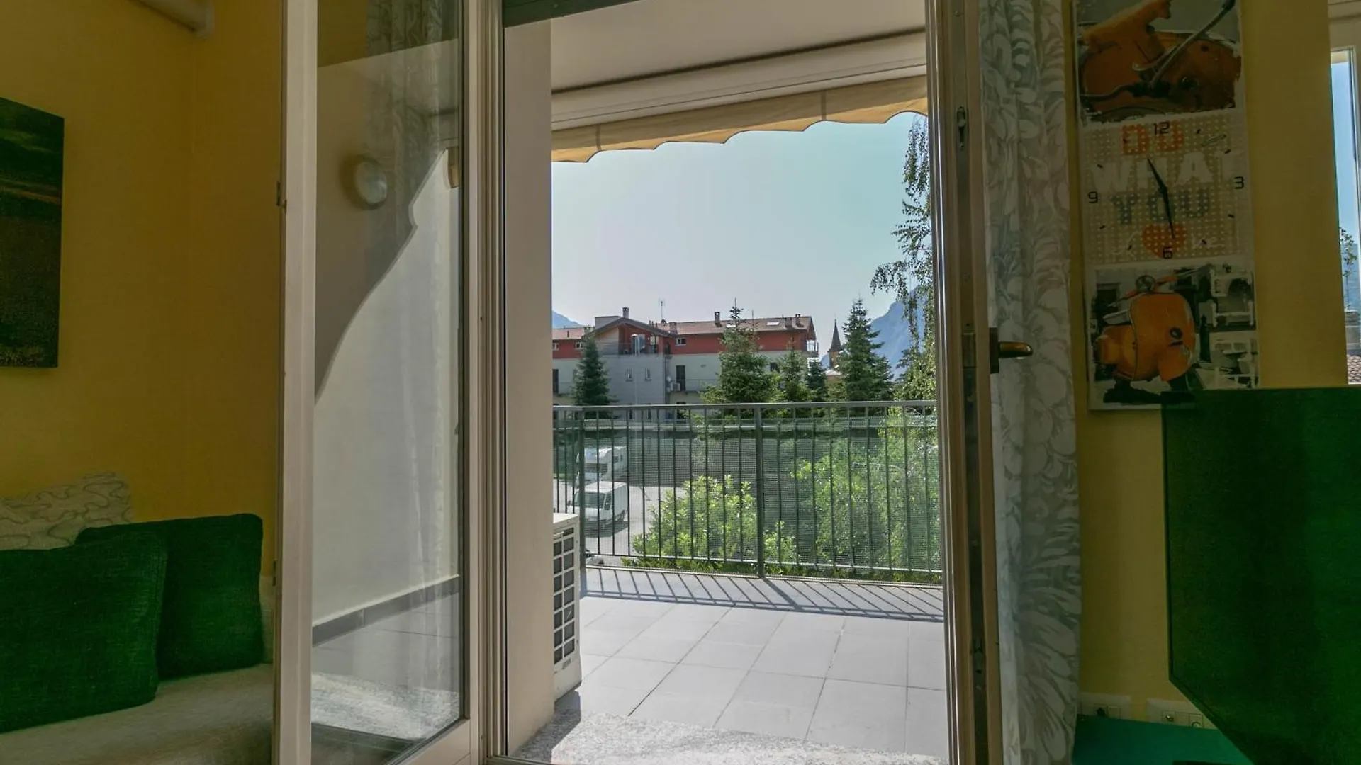 Mamma Ciccia - Casa Laura Elegant & Spacious Apt Mandello del Lario Apartment