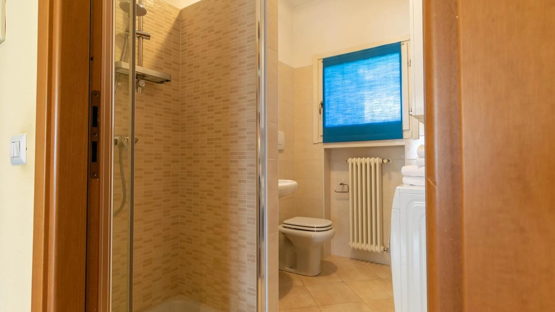 Mamma Ciccia - Casa Laura Elegant & Spacious Apt Mandello del Lario Italy